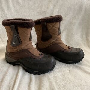 Merrell Brown Insulated Boots